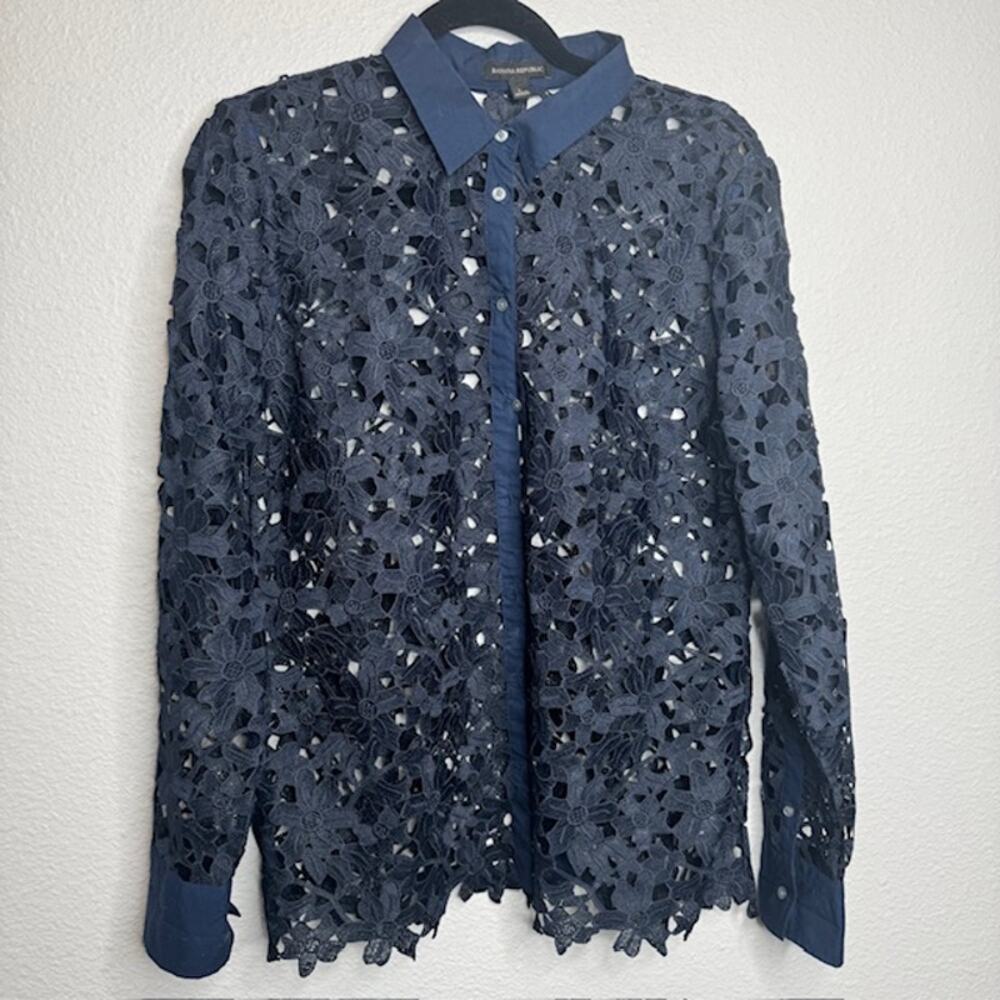 Banana Republic Navy Lace Blouse Button Front Sheer Collared Size L